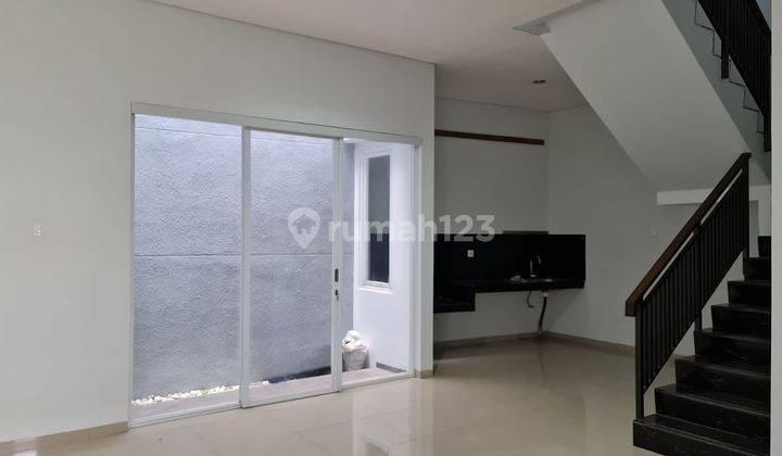 Rumah Dijual Di Sukahaji Sukasari Bandung Siap Huni Bagus Terawat 4