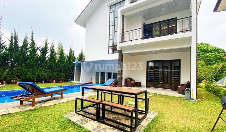 Rumah Villa Di Lembang Bandung Ada Kolam Renang Bangunan Terawat Furnish 1