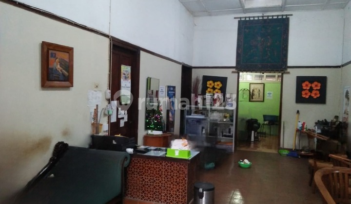 Rumah Di Sayap Riau Bandung Strategis Cocok Untuk Usaha Cafe Dan Resto 2