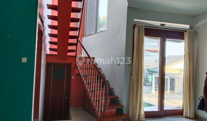 Rumah di Cigadung Bandung Dalam Cluster Full Furnish Terwat Siap Huni 2