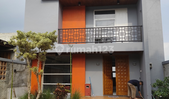 Rumah Bagus SIap Huni di Setiabudi Bandung Bangunan Terawat Udara Sejuk Rumah Bagus SIap Huni di Setiabudi Bandung Bangunan Terawat Udara Sejuk