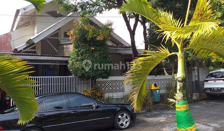 Rumah Siap Huni Di Sayap Cikutra Bandung 2 Lantai Bangunan Terawat 1