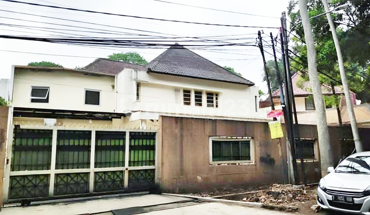 Ready-to-Live House in Dago Bandung Near ITB Campus, Suitable for Building a Boarding House. 2