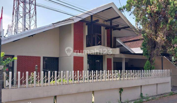 Rumah Siap Huni Di Cikutra Bandung Bangunan Terawat Dekat Area Kampus 1