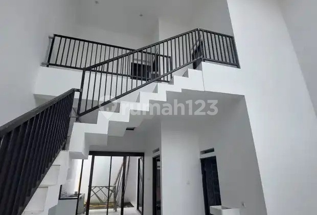 Rumah Baru Siap Huni di Jl BKR Bandung Bangunan 2 Lantai 2