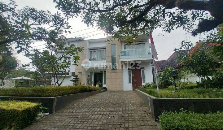 Rumah Mewah Di Sindanglaya Bandung Tanah Luas Bangunan Terawat Siap Huni  1