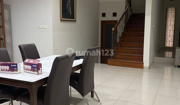 Rumah Mewah Furnish Di Setraduta Bandung 2 Lantai Bangunan Terawat 1