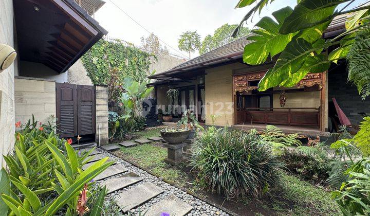 Rumah Gaya Bali Siap Huni Di Gegerkalong Bandung Tanah Luas Bangunan Terawat 2