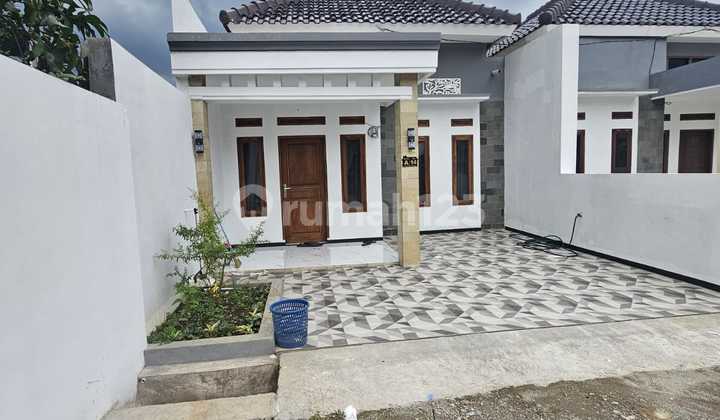 Rumah Minimalis Siap Huni di Banjanjaran Bandung Bangunan 1 Lantai Rumah Minimalis Siap Huni di Banjanjaran Bandung Bangunan 1 Lantai