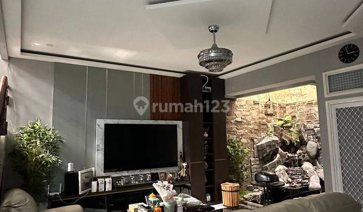 Rumah Full Renovasi 2 Lantaiv di Gading Kusuma, Furnished 1