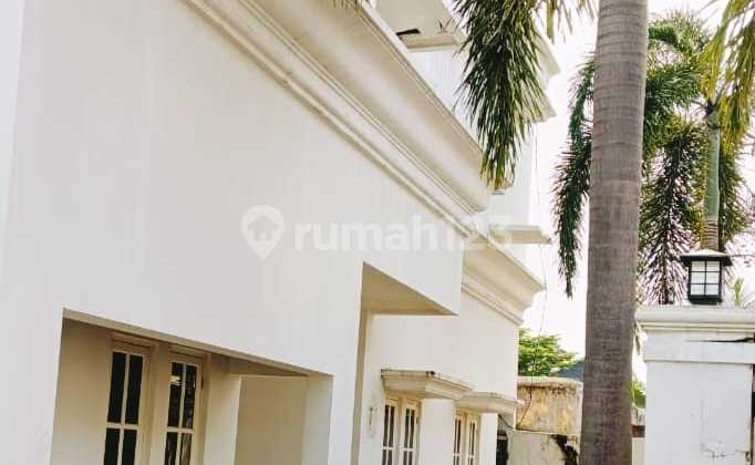 *For Sale Central Kayu Putih House*