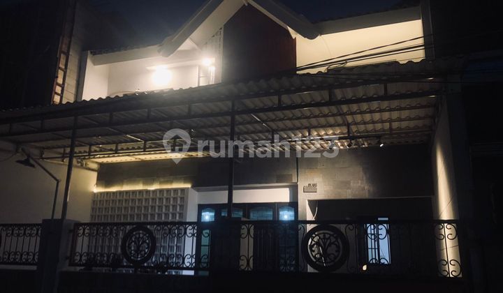*Dijual Rumah Kos Mulyosari* *2 Lantai* *Dijual Rumah Kos Mulyosari* *2 Lantai*