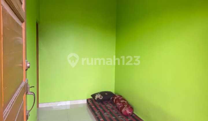 Quick Sale Active Strategic Boarding House 12 Rooms with SHM in Sayap Pasir Koja