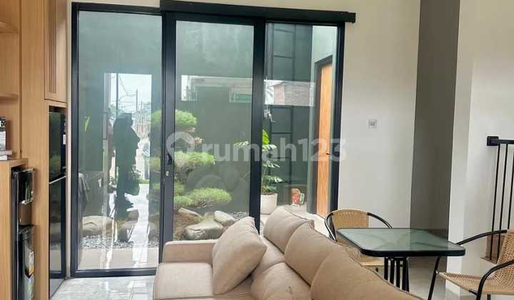 Rumah Baru Full Furnished Komplek Cisaranteun Arcamanik Bandung 2
