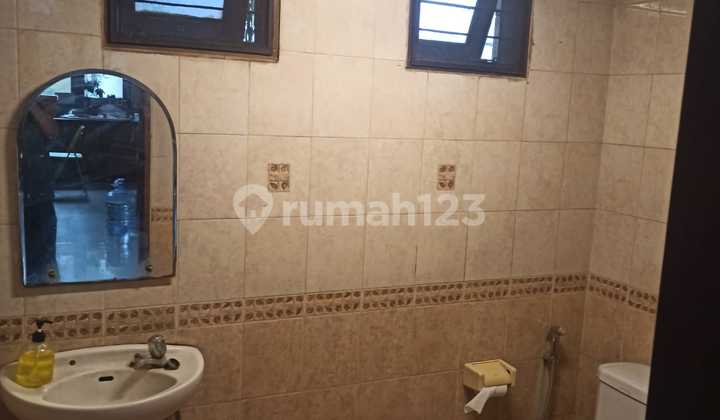 Rumah Mewah Terawat Murah Nyaman Sejuk SHM di Mekar Raharja, Mekar Wangi 2