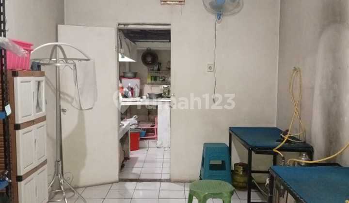 2-Storey Shop House with Strategic Location on Mainroad Khp Mustopa Bandung 2