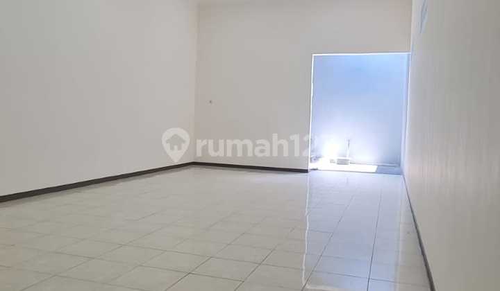 New 2-Story Ready-to-Occupy Ruko, Strategic & Nice Location in Taman Holis Indah 2