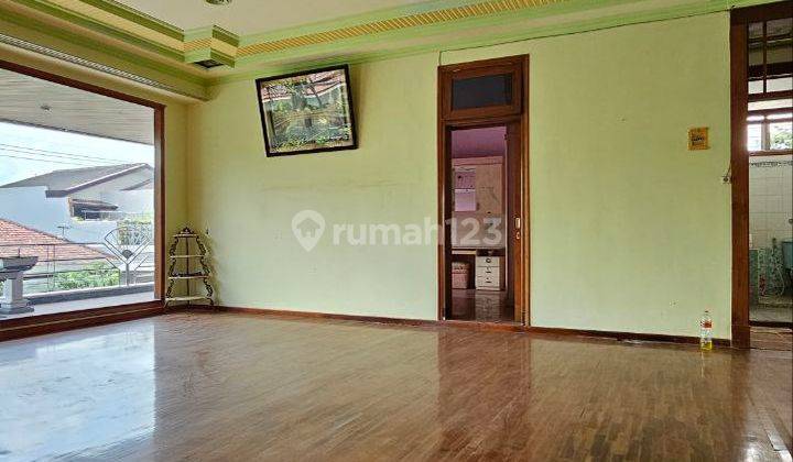 Rumah Mewah Bawah Pasar di Simpang Dieng, Malang  17