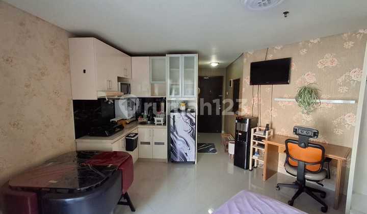 Disewakan Studio Full Furnished Lantai Rendah Apartemen Tamansari Semanggi Siap Huni