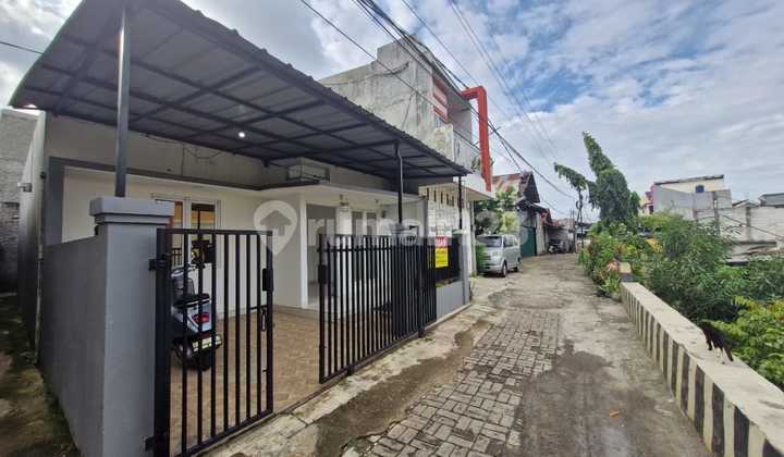 For Sale: Affordable House in Bekasi with Wide Road Access and Flood-Free, Good House with SHM at Jl. Haji Nausin No.89, Jatikramat, Jatiasih, Bekasi City, West Java, Indonesia, 17421, Jatikramat