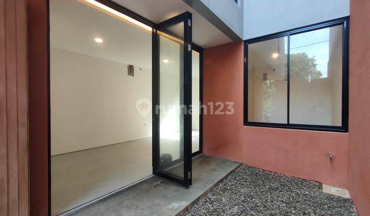 Rumah Modern Industrial Dalam One Gate Cluster 4