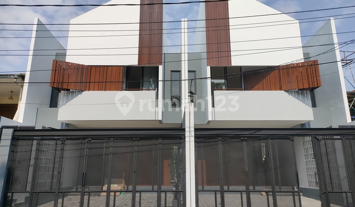 Rumah Baru Gaya Modern Industrial Dalam Komplek Di Duren Sawit 1