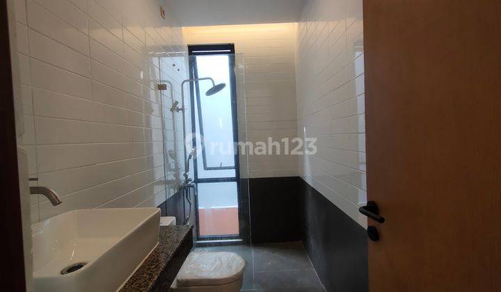 Rumah Modern Industrial Dalam One Gate Cluster 12