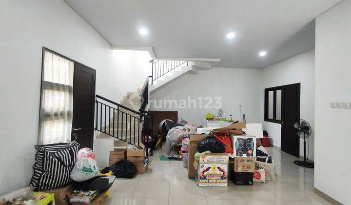 Rumah Hook Second Terawat Dalam One Gate Cluster Di Duren Sawit 2