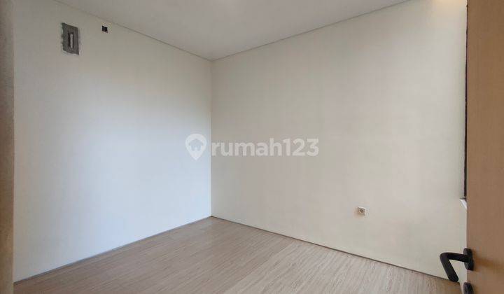 Rumah Modern Industrial Dalam One Gate Cluster 7