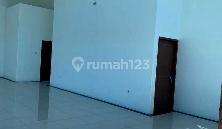 MURAHHH ☆☆☆RAYA PANDAAN ~  Bangunan Bagus untuk Gudang / Home Industri ~ Strategis ~ 0 Jalan raya 8