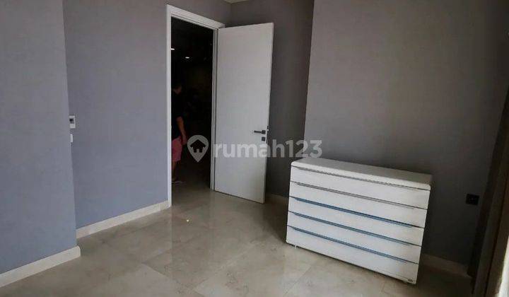 MURAHH ~ Apartemen 3 Br Mewah + Privat Lift, Full Furnish,  Terintegrasi dengan Galaxy Mall 1- 3 Dekat Pusat Kota  4