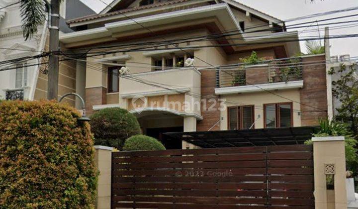 Dijual Rumah Bangunan Kokoh Full Furnish Puri Indah 1