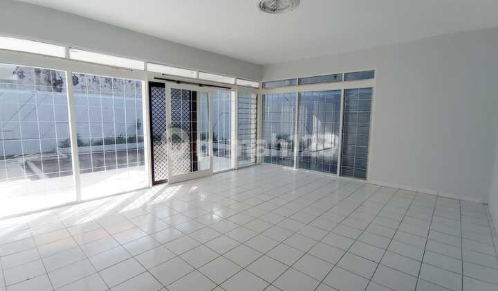 For Rent: Beautiful Move-In Ready House in Pulomas, Jakarta