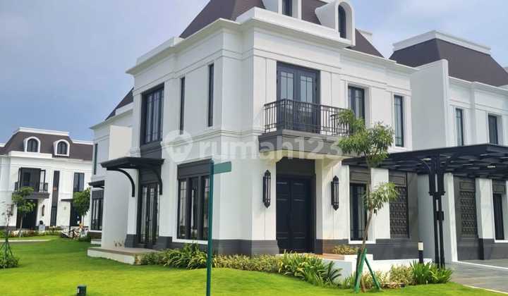 For Rent Corner House Brand New Cluster Jasmia Attic Room