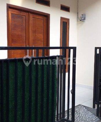 Dijul rumah 2 lantai siap huni condet batu ampar 1