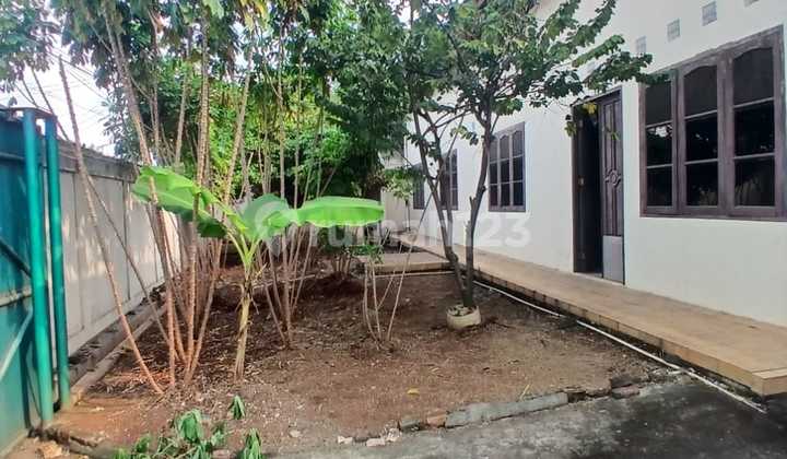 Disewakan Tanah & Bangunan Strategis Cikunir