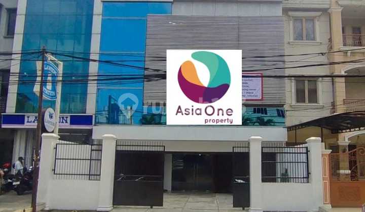 For Sale Strategic Shophouse by Lake Agung Main Road