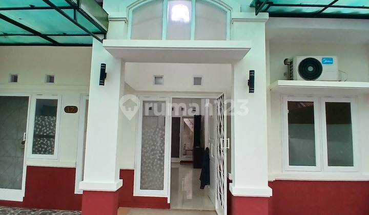 Disewakan Rumah Bebas Banjir Cluster Adenium Bulevar 2