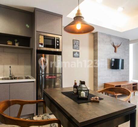 For Rent: Royale Springhill Furnished Luxury Apartment