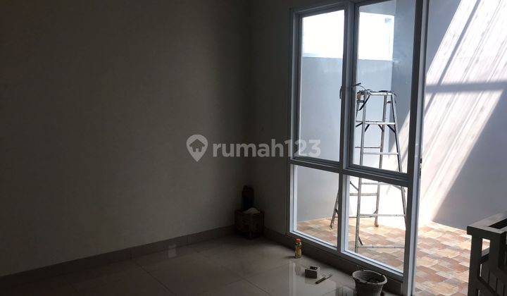 Dijual Rumah Siap Huni 2 Lantai Duta Kranji Bekasi 2