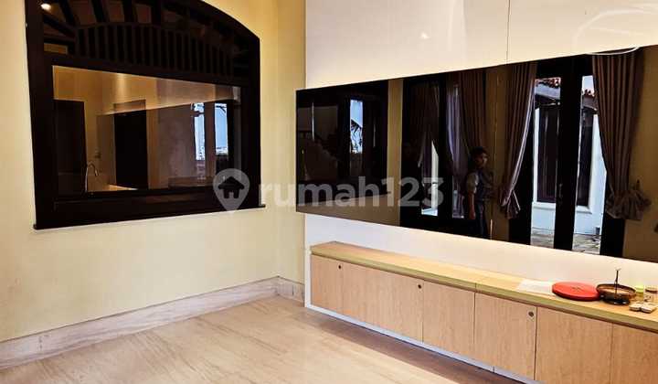 Disewa & Dijual Rumah Mewah Bisa Parkir Yacht Pribadi 2