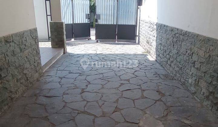 Disewakan Rumah Besar Siap Huni Cipinangjakarta 2