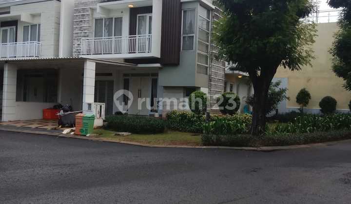Disewakan Rumah Cluster Summarecon Bekasi 1