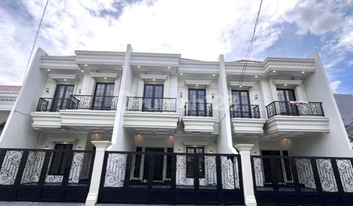 Dijual Rumah Mewah Brand New Cempaka Putih