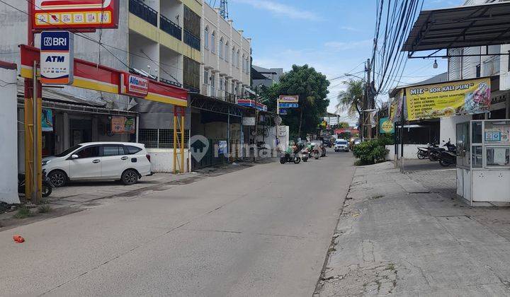 Disewakan Ruko Hoek Siap Pakai Harapan Indah Bekasi 2