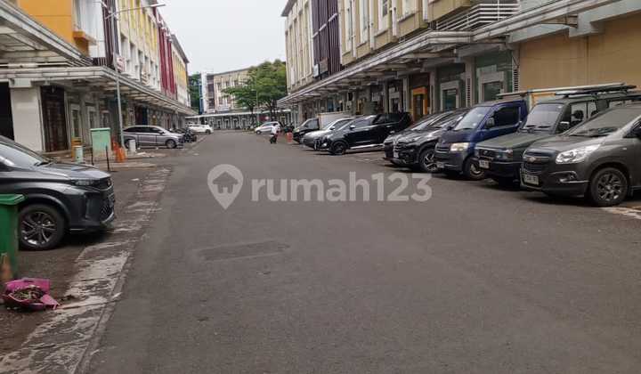 Disewakan Ruko Emerald Commercial Summarecon Bekasi