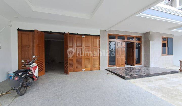 Dijual Rumah 2 Lantai Baru Renovasi Taman Modern Cakung 2