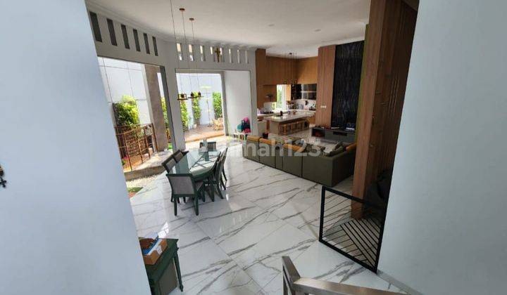 Dijual Rumah Mewah Furnish Hoek Griya Permata Cipondoh 1