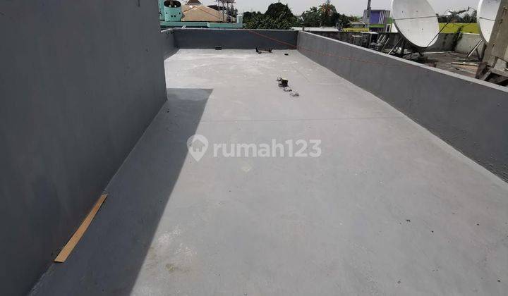 Dijual Ruko Strategis Jalan Margonda Raya Depok 2