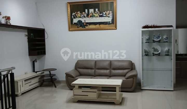 Disewakan Rumah 5kmr Fullfurnish Di Muara Karang Disewakan Rumah 5kmr Fullfurnish Di Muara Karang